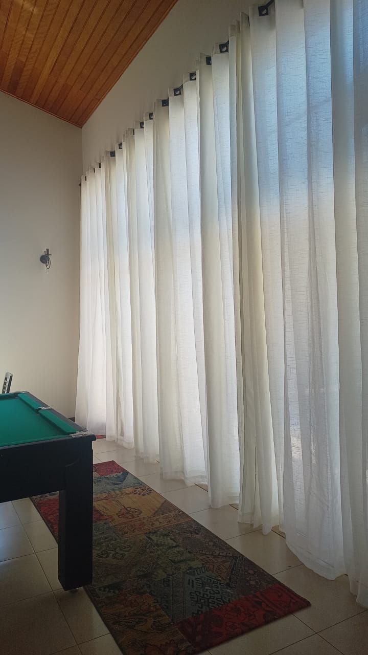 Cortina de Gaze de Linho Bege com Forro Microfibra perola - Para Varão Simples com ilhós cromado ( Cliente Edilene ) ( D )