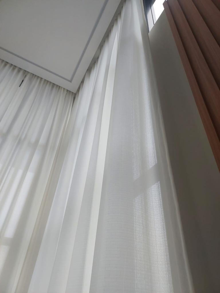 Cortina de Jacquard Off White sem Forro - Para Varão Simples com ilhós 6,00 x 2,57 ( Cliente Neia ) ( D )