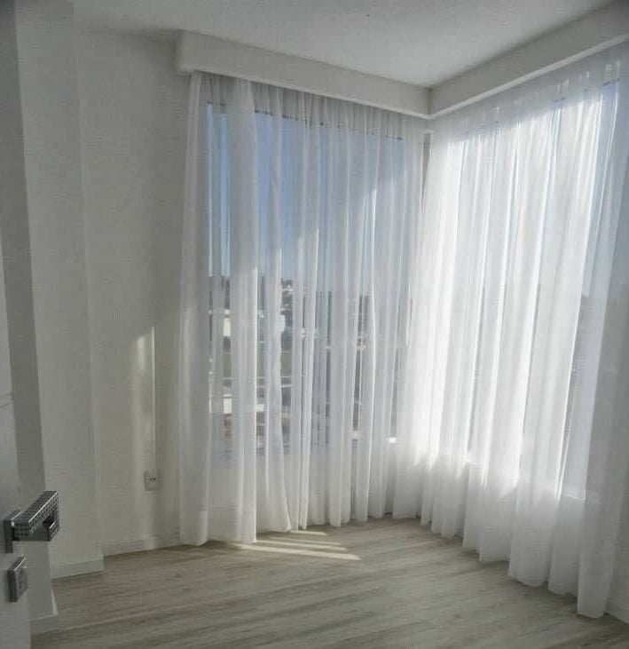   Cortina de Voil Liso Branco sem Forro - Para Trilho Suisso Mini Simples 18,00x2,70 ( Ver descrição) W