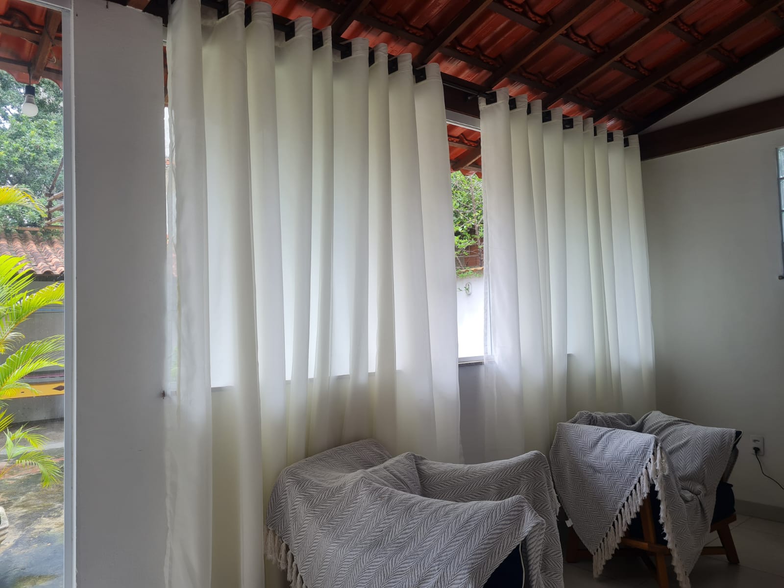 Cortina de Voil Liso Off White com Forro Microfibra pérola - Para Varão Simples com ilhós cromado 6,00 x 2,80 ( Cliente Renata ) ( D )