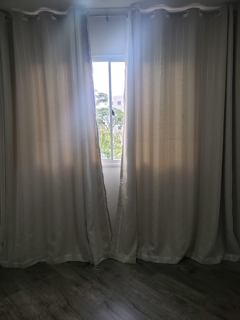 Cortina de Voil Xadrez Perola com forro microfibra pérola para varão simples 5,00 x 2,60 ( Cliente Mara Dalila ) ( D )