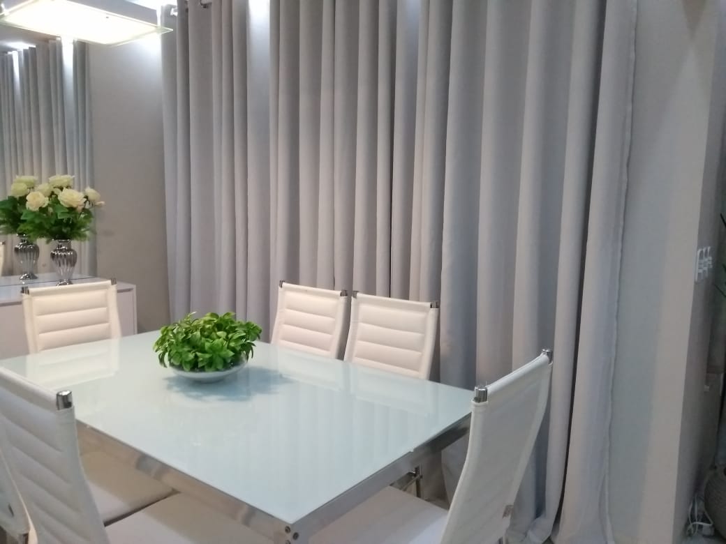 Kit de 12 cortinas de Voil Liso Off White com Forro Blackout 100% Off White- Para Varão Simples  ( Cliente Renata ) ( D )