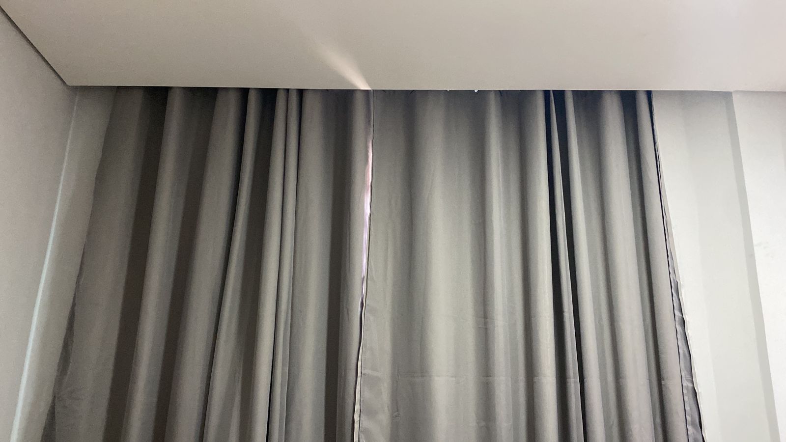 Kit de 2 cortinas de blackout 100% para trilho suisso max simples sem voil ver descrição cliente Natalia ( D )