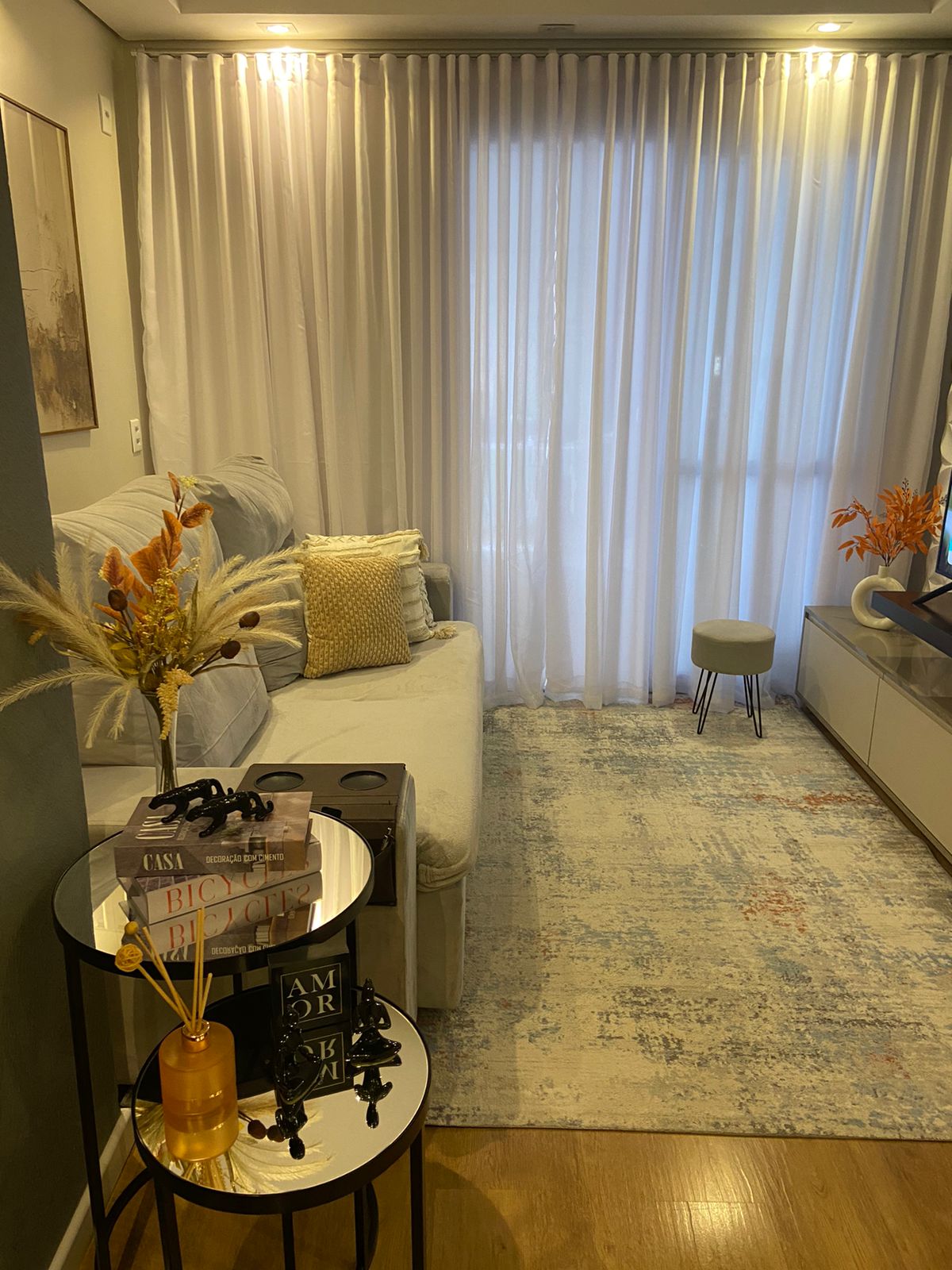 Kit de cortinas, tapetes e passadeiras, cliente Tatiane ( D ) 