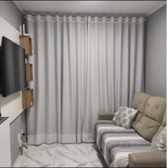 Kit 2 cortinas iguais, Voil Liso Cinza com Forro Blackout 70% Cinza - Para Varão Simples com ilhós Cromado, Cortina: 4,50 x 2,35 - Em 2 partes,Barra de 6cm Cliente Luiz (G)
